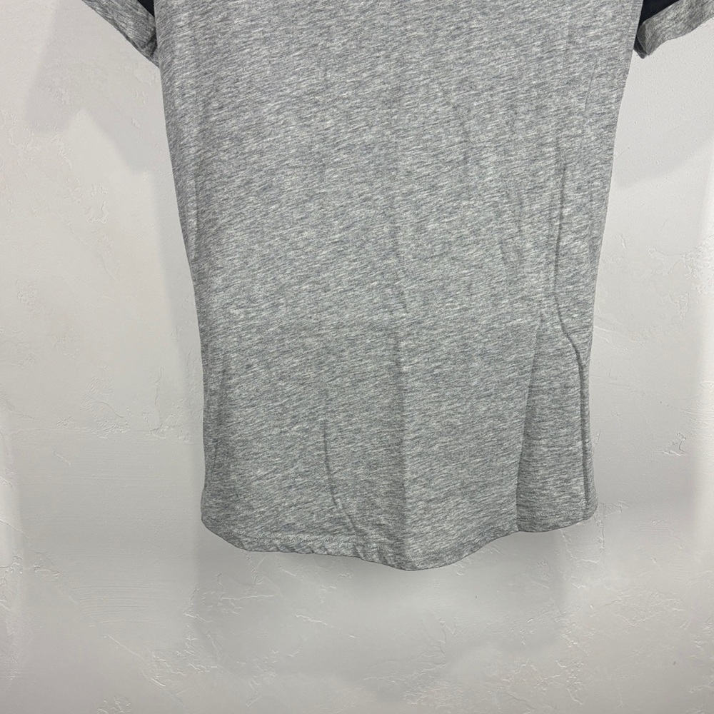 Pink Victoria’s Secret Gray Graphic Son of a Nutcracker T-Shirt size large - Picture 9 of 10